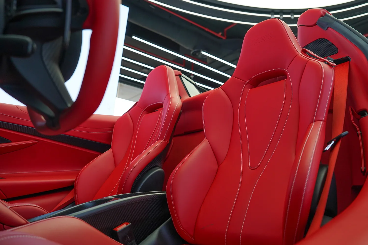 2022 McLaren 765LT Spider, 17/20