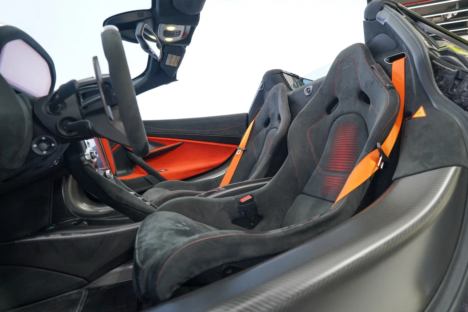 2022 McLaren 765LT Spider, 6/20
