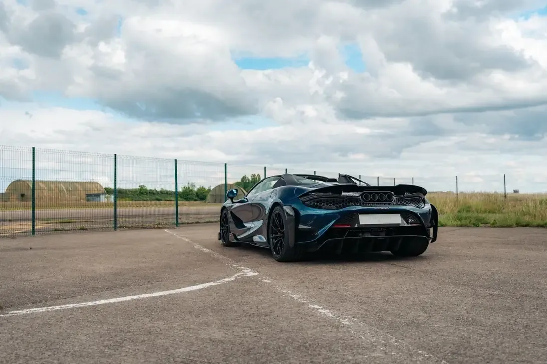 2022 McLaren 765LT Spider, 6/30
