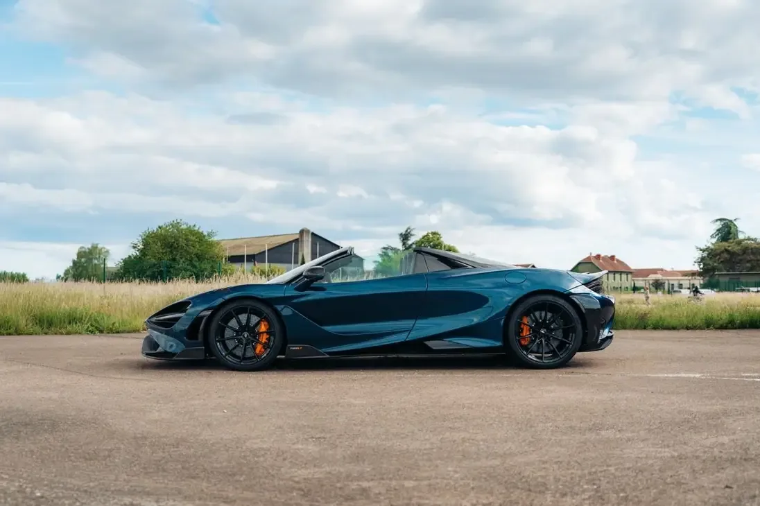 2022 McLaren 765LT Spider, 8/30