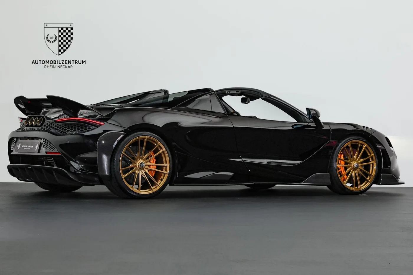 2022 McLaren 765LT Spider angeboten von einem Supersportwagenhändler in Viernheim, Deutschland, Foto 7 von 25
