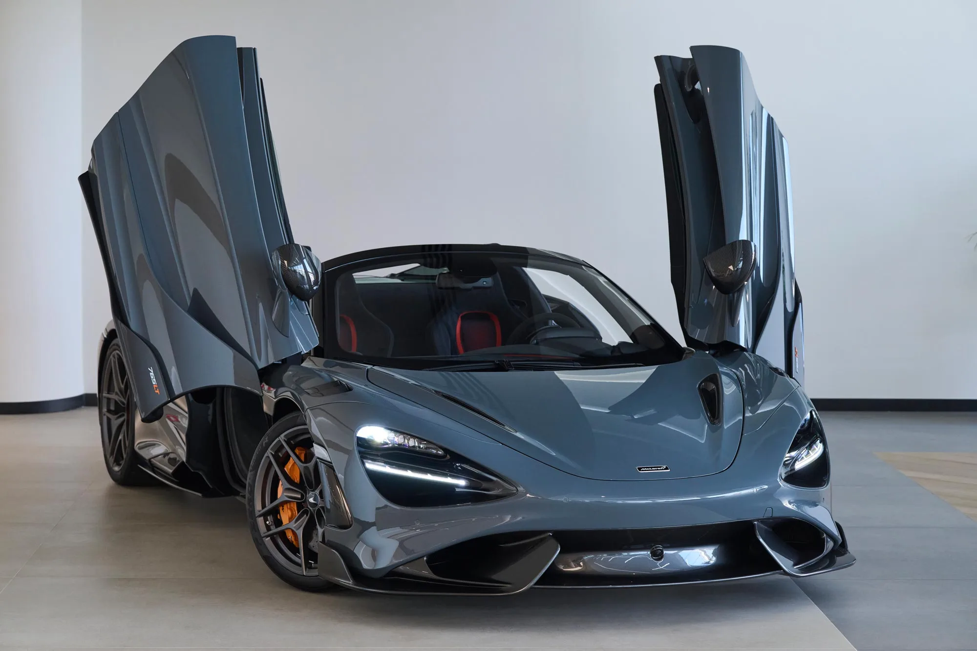 2022 McLaren 765LT Spider, 2/22