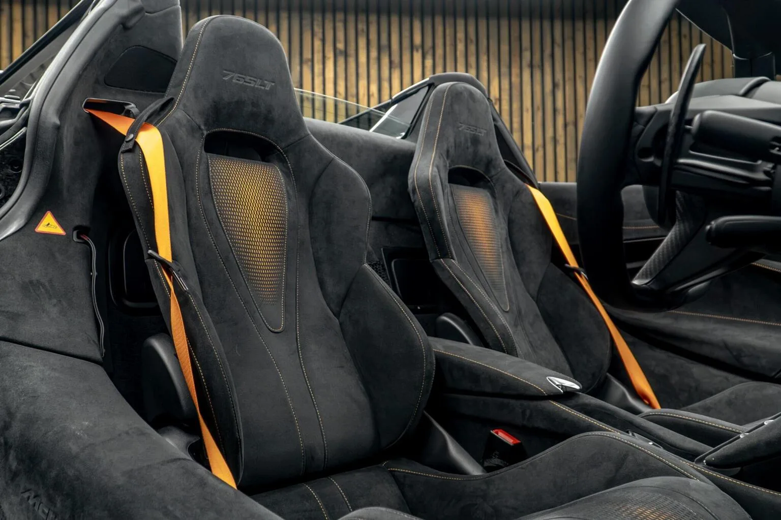 2022 McLaren 765LT Spider, 2/30