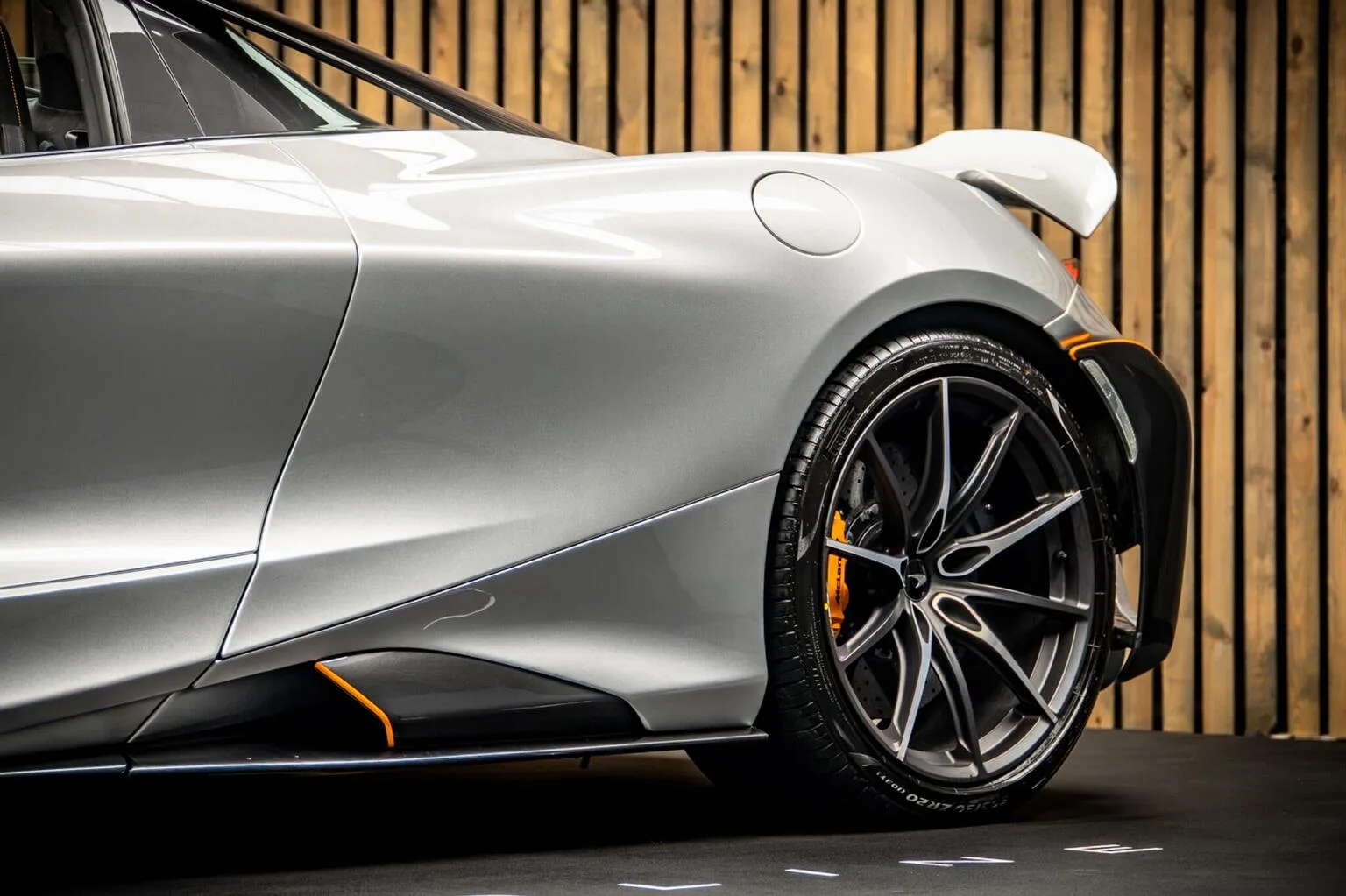 2022 McLaren 765LT Spider, 17/30