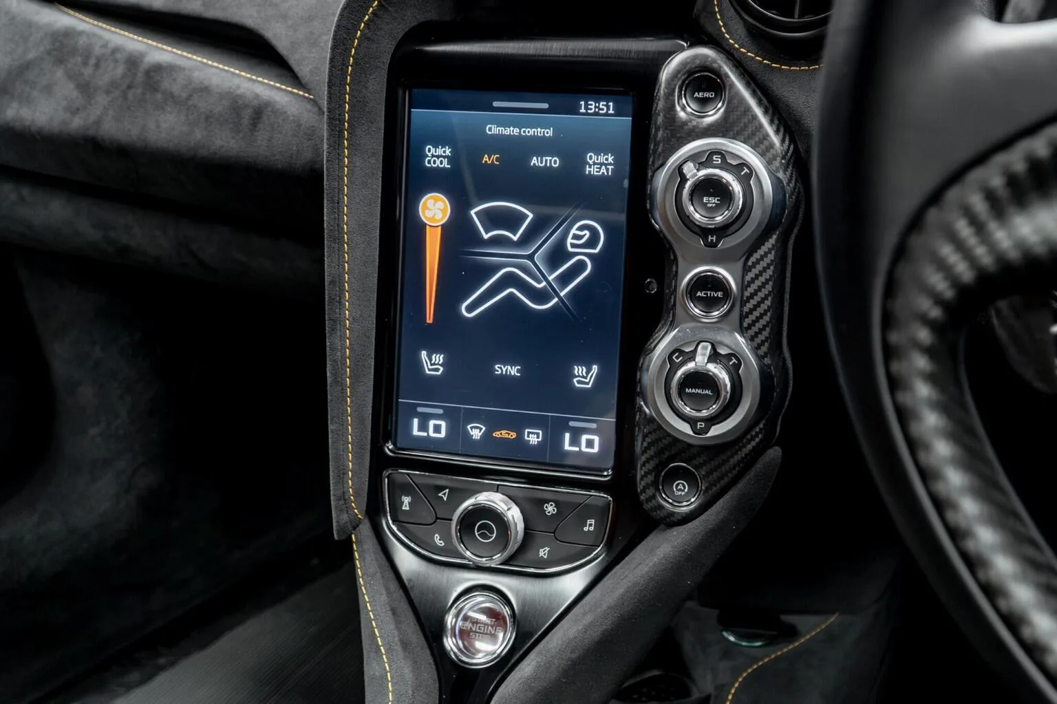 2022 McLaren 765LT Spider, 29/30