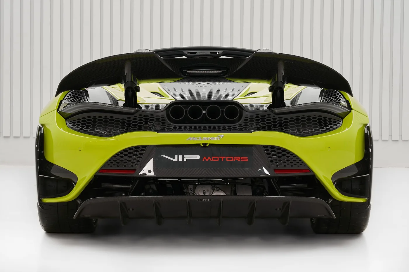 2022 McLaren 765LT Spider offered by a specialist dealer in Dubai, United Arab Emirates, photo 7 of 10