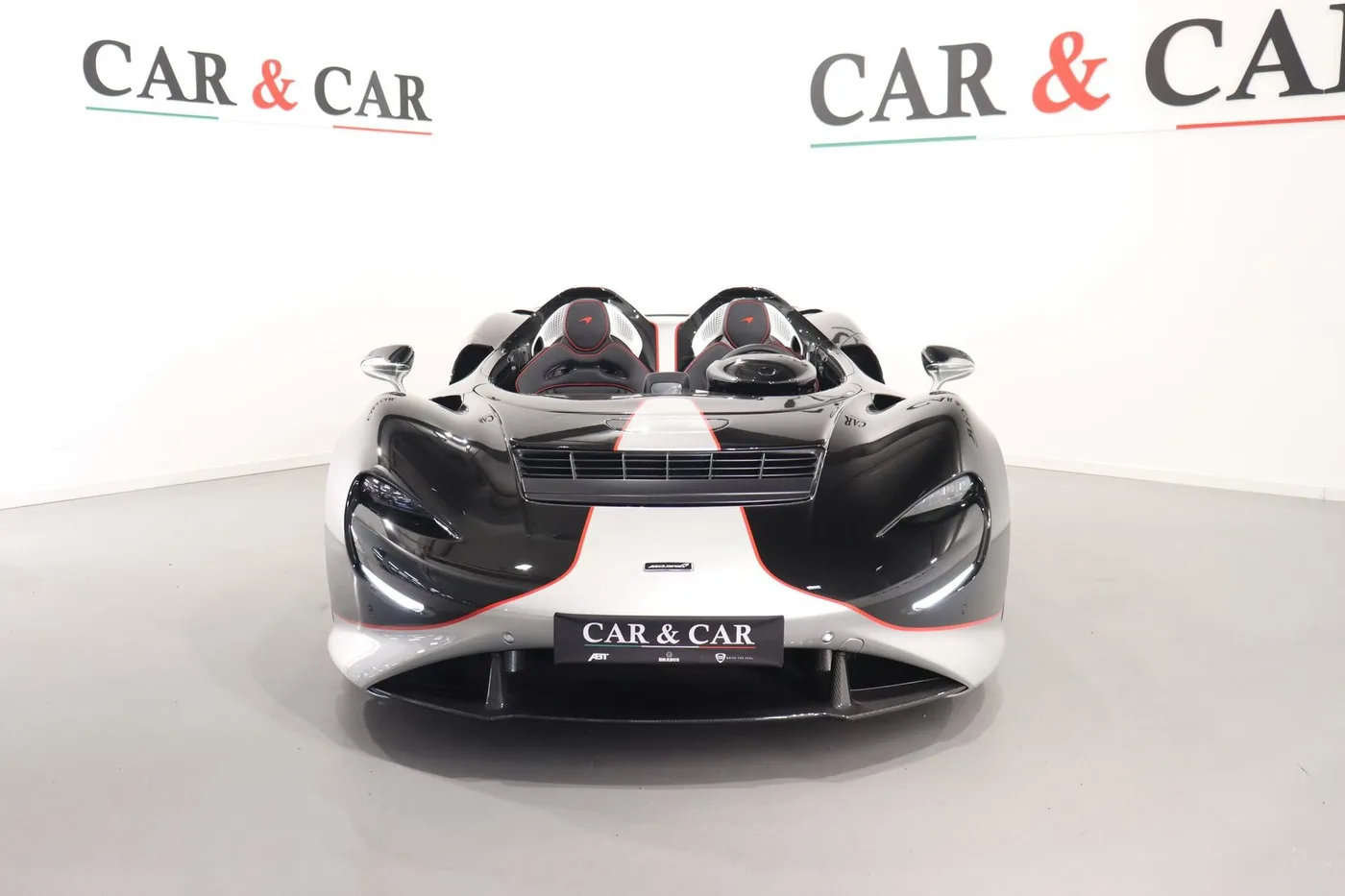 2022 McLaren Elva angeboten von einem Supersportwagenhändler in Zibido San Giacomo, Italien, Foto 3 von 24