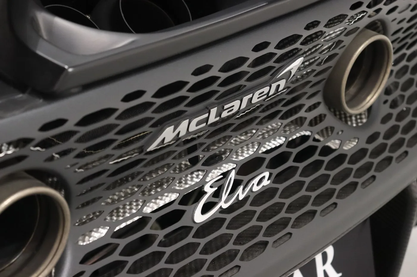 2022 McLaren Elva angeboten von einem Supersportwagenhändler in Zibido San Giacomo, Italien, Foto 19 von 24