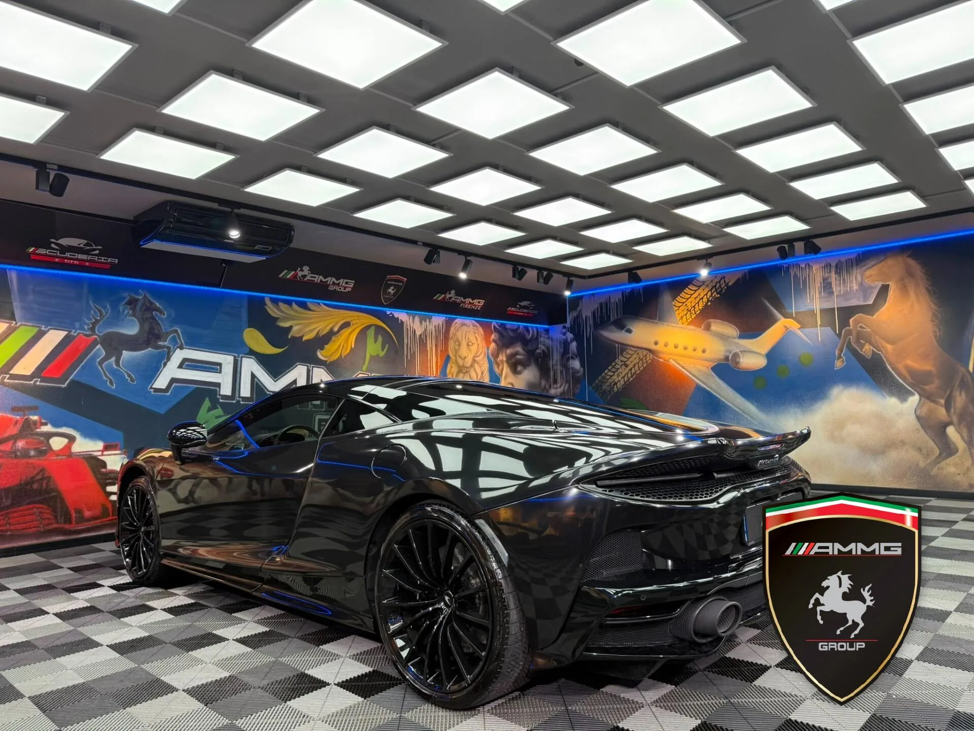 2022 McLaren GT, 7/15
