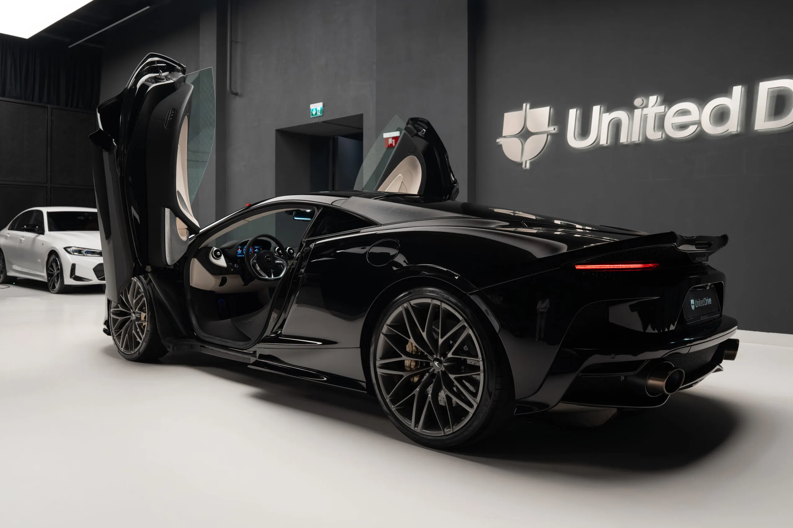 2022 McLaren GT, 10/30