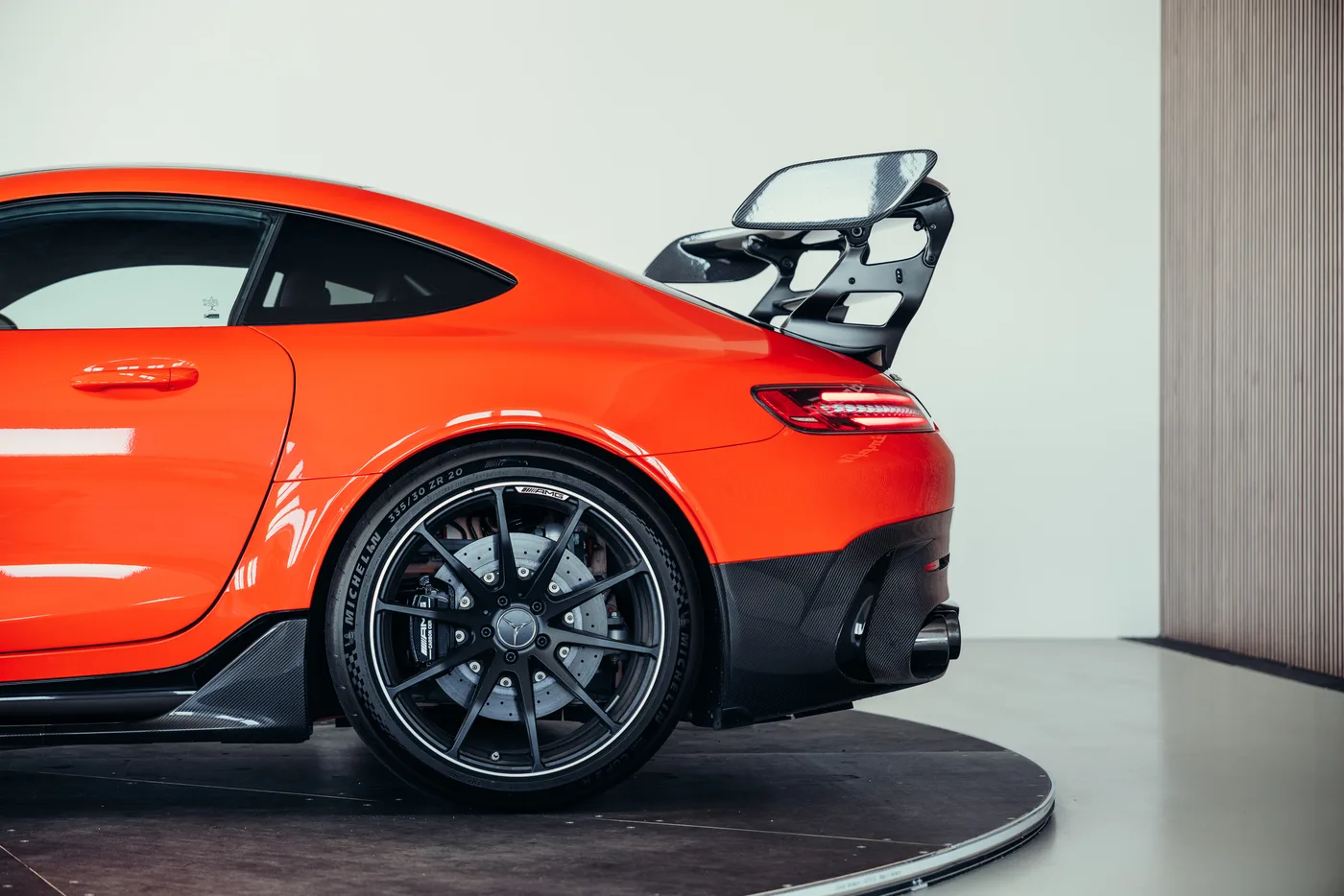 2022 Mercedes-AMG GT Black Series proposée par un spécialiste de la voiture de collection à Stuttgart, Allemagne, photo 13 sur 25