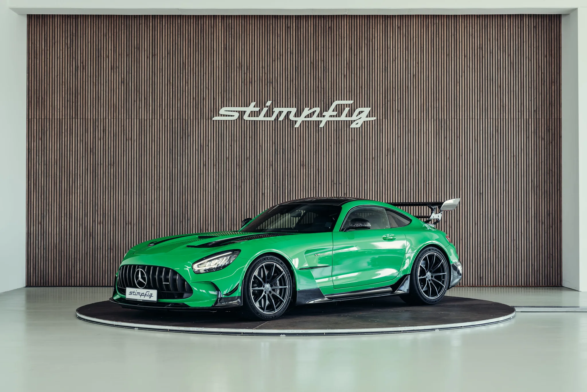 2022 Mercedes-AMG GT Black Series proposée par un spécialiste de la voiture de collection à Stuttgart, Allemagne, photo principale