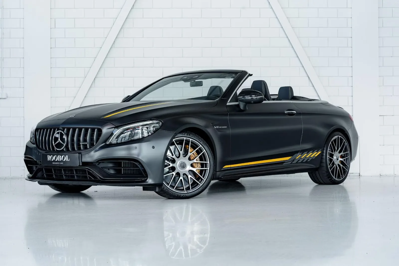 2022 Mercedes-AMG C 63 S Cabriolet Final Edition angeboten von einem Fachhändler in Berkel en Rodenrijs, Niederlande, Hauptfoto