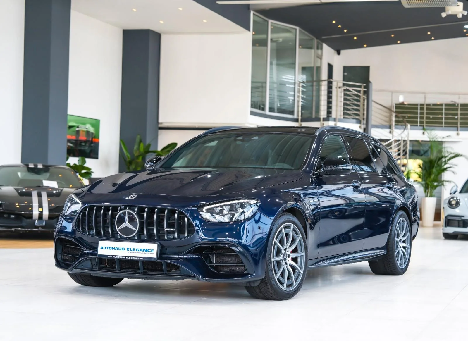 2022 Mercedes-AMG E 63 S Estate angeboten von einem Fachhändler in Köln, Deutschland, Hauptfoto