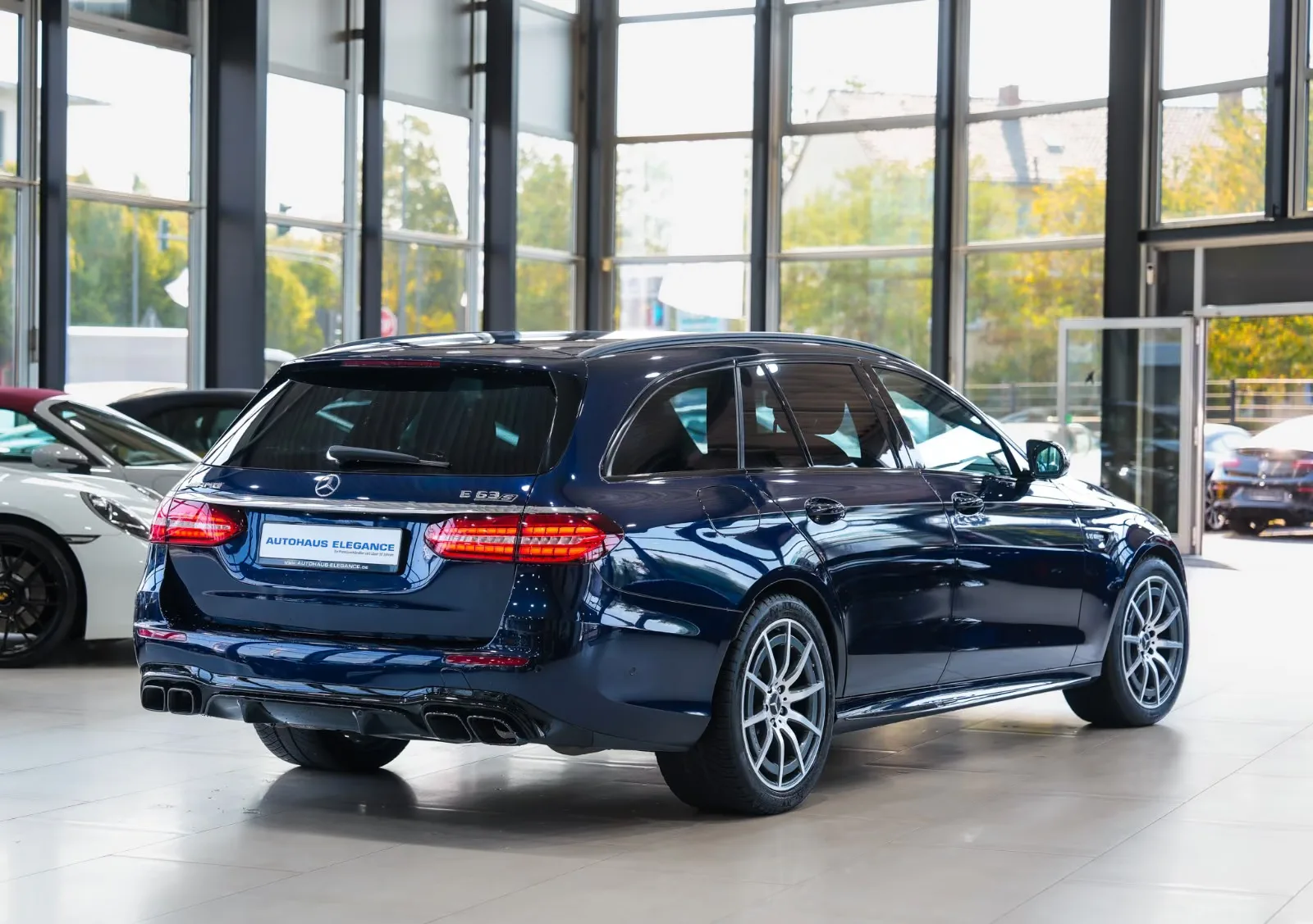 2022 Mercedes-AMG E 63 S Estate, 2/30