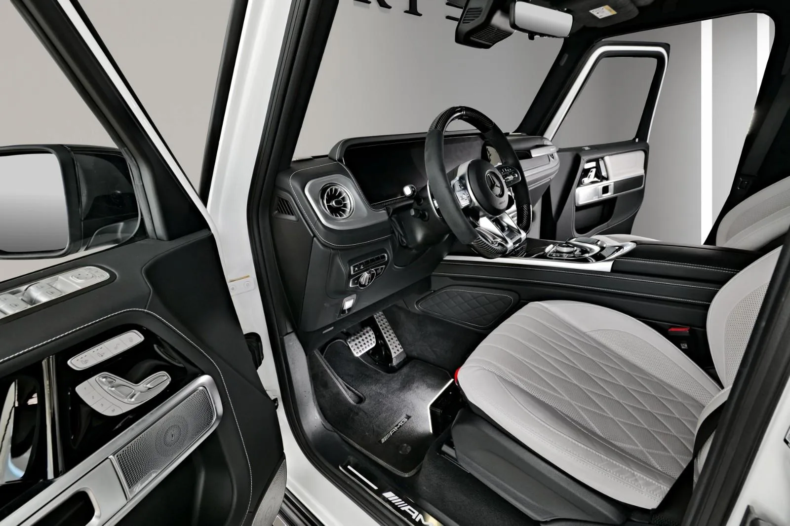 2022 Mercedes-AMG G 63 4x4², 12/25