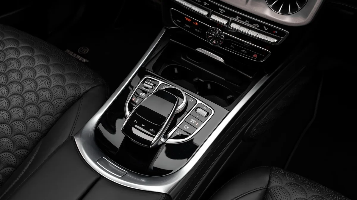 2022 Brabus G 800 angeboten von einem Fachhändler in Dubai, Vereinigte Arabische Emirate, Foto 18 von 25
