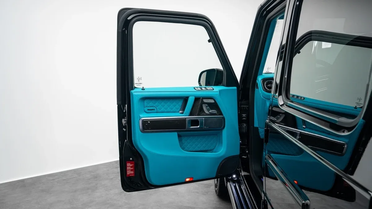 2022 Brabus G 900 Rocket Edition angeboten von einem Fachhändler in Dubai, Vereinigte Arabische Emirate, Foto 11 von 25