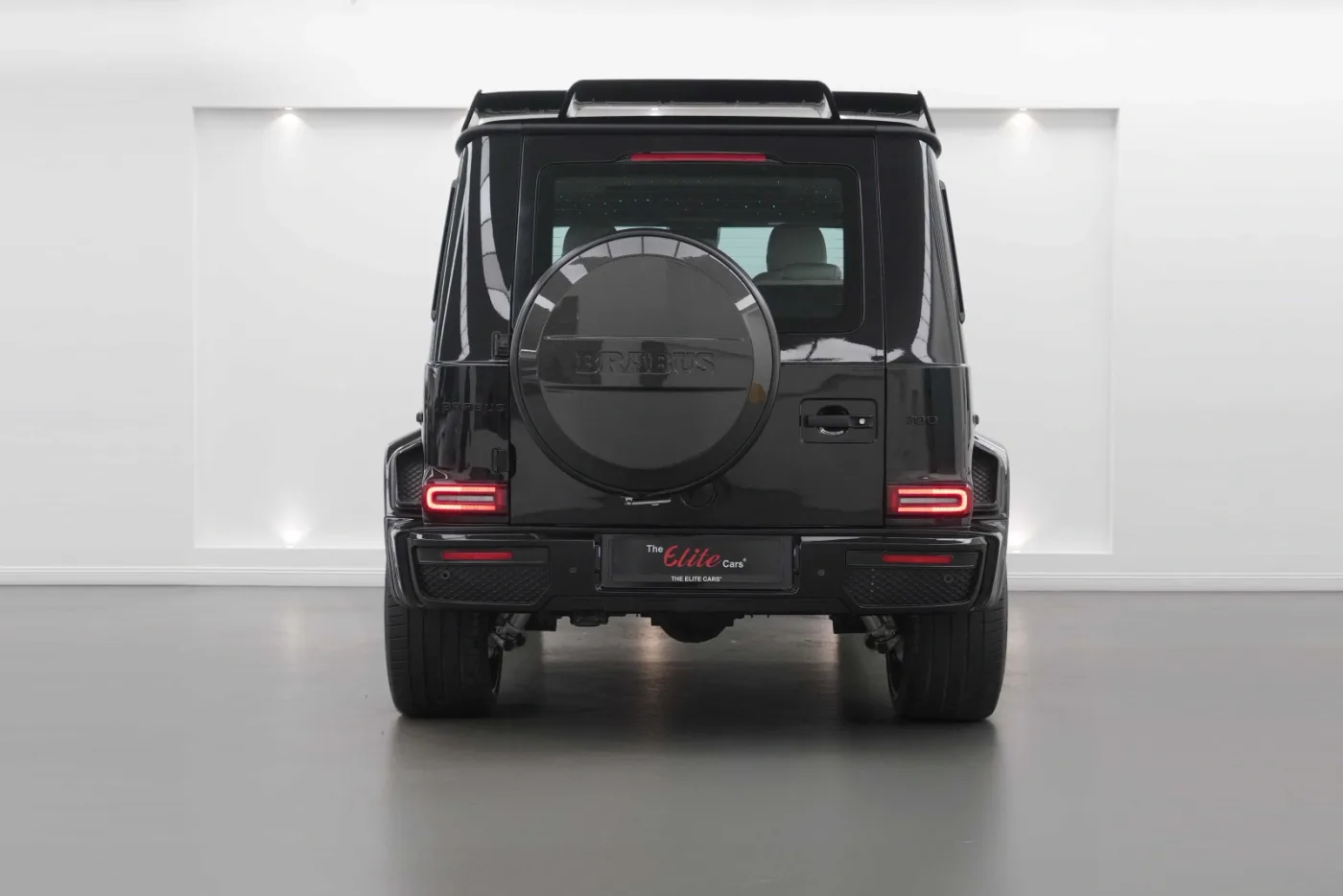 2022 Brabus G 700 offered by a specialist dealer in Dubai, United Arab Emirates, photo 4 of 10