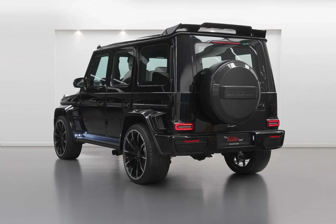 2022 Brabus G 700 offered by a specialist dealer in Dubai, United Arab Emirates, photo 5 of 10