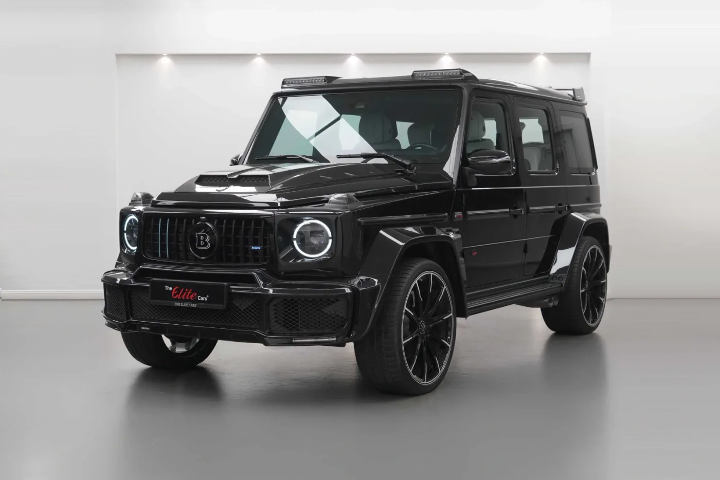 2022 Brabus G 700 offered by a specialist dealer in Dubai, United Arab Emirates, photo 8 of 10