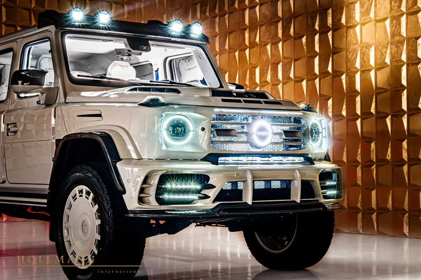 2022 Mercedes-AMG G 63 4x4 verkauft von einem Fachhändler in Stuhr, Deutschland, Foto 3 von 8