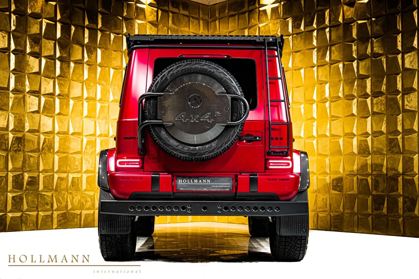 2022 Mercedes-AMG G 63 4x4 offered by a specialist dealer in Stuhr, Germany, photo 3 of 8