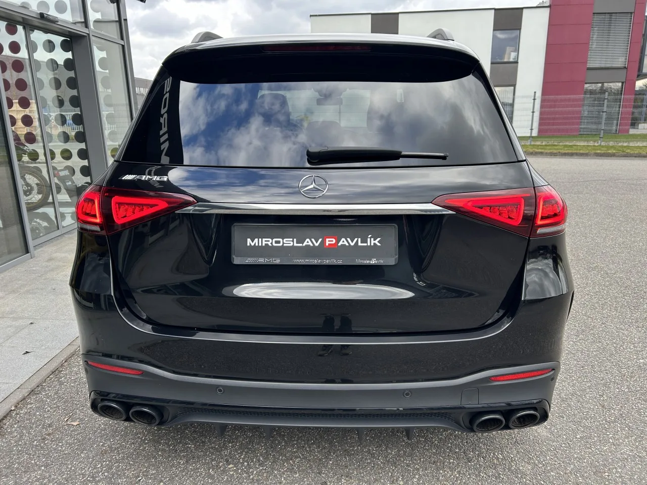 2022 Mercedes-AMG GLE 53 4MATIC+ proposée par un concessionnaire spécialisé à Písek, Tchéquie, photo 6 sur 30
