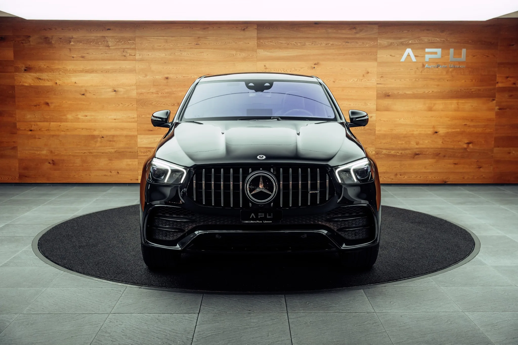 2022 Mercedes-AMG GLE 53 Coupé, 17/19