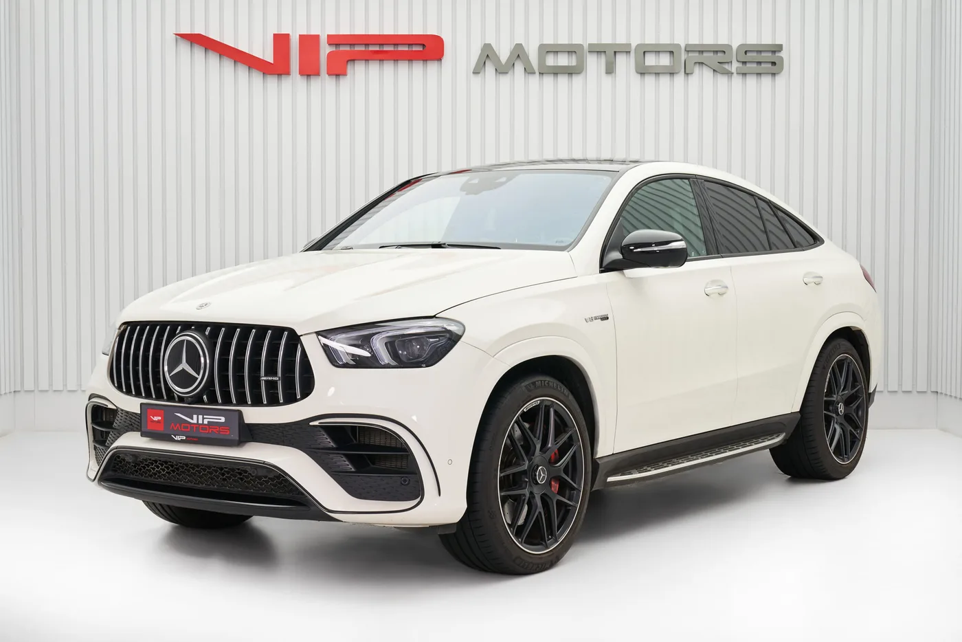 2022 Mercedes-AMG GLE 63 S proposée par un concessionnaire spécialisé à Dubai, Émirats arabes unis, photo 3 sur 10