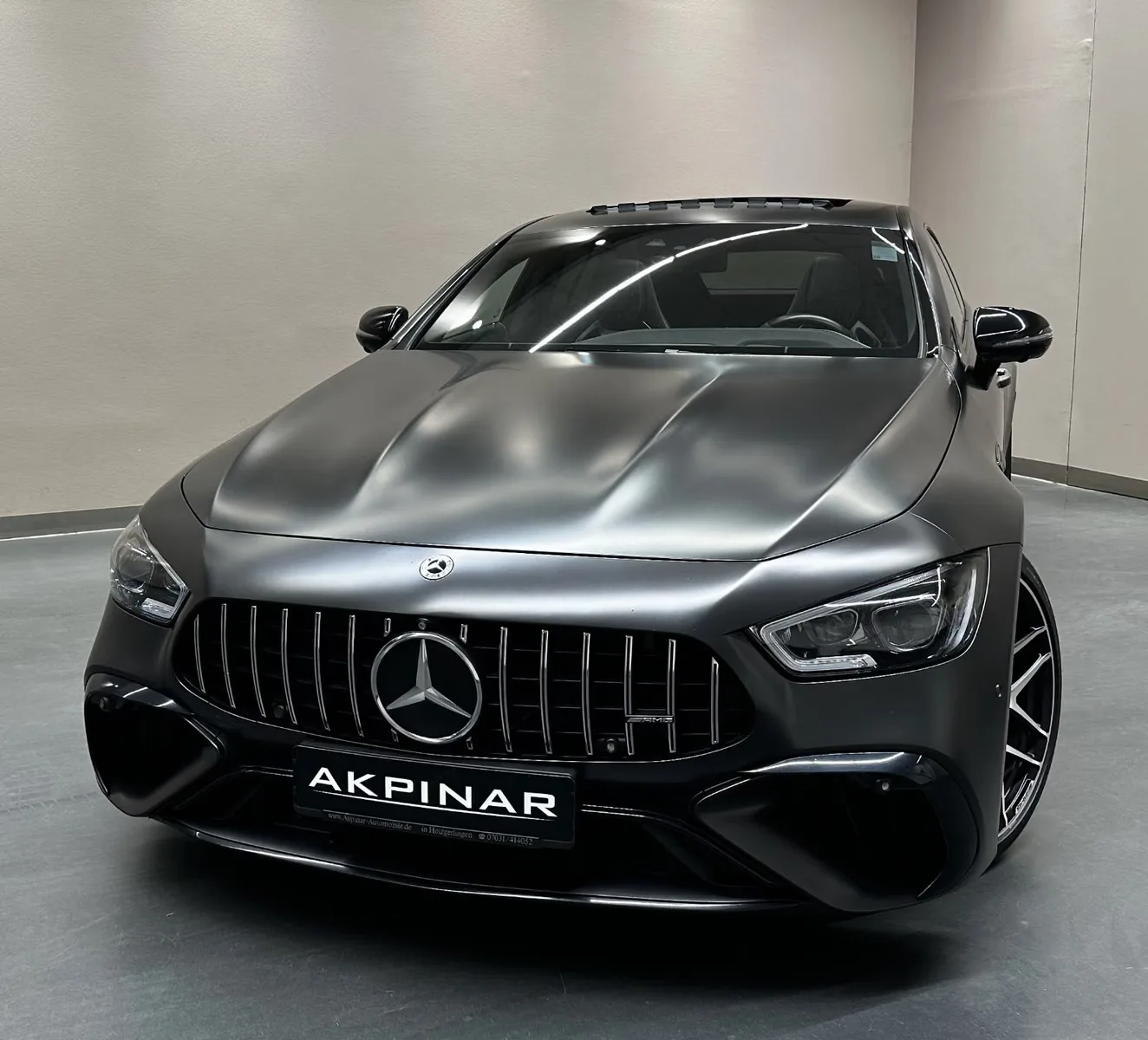 2022 Mercedes-AMG GT 63 S E Performance, 2/30