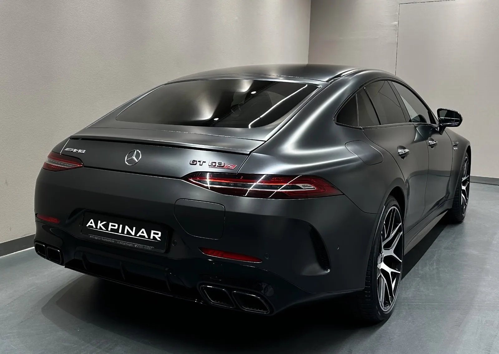 2022 Mercedes-AMG GT 63 S E Performance, 8/30