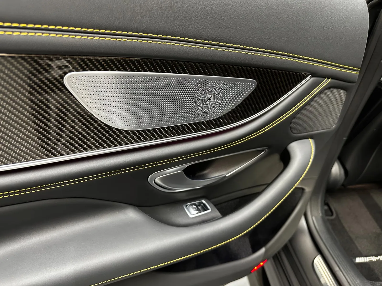 2022 Mercedes-AMG GT 63 S E Performance, 17/30
