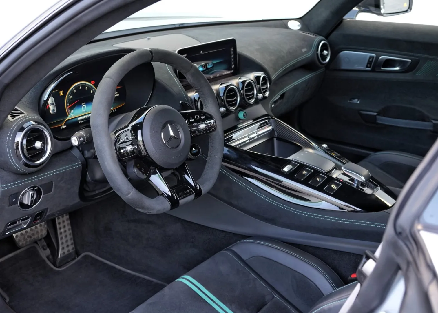 2022 Mercedes-AMG GT Black Series P One Edition, 9/28