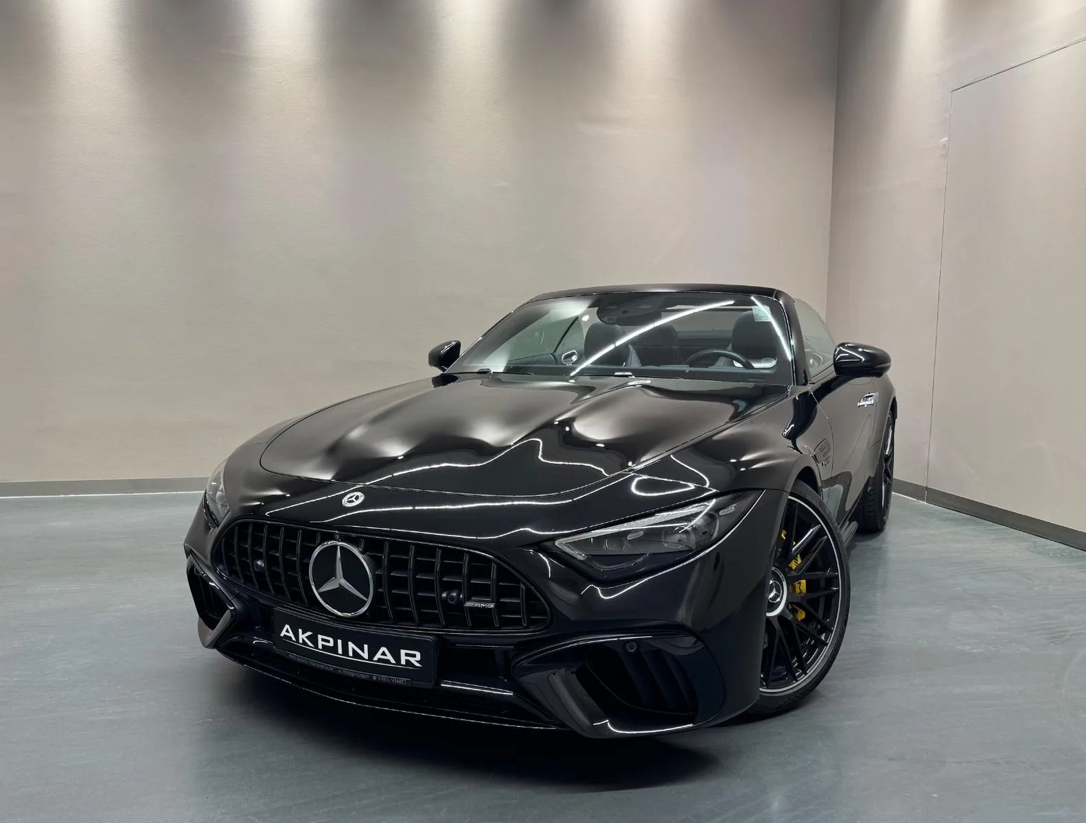 2022 Mercedes-AMG SL 63, 2/20