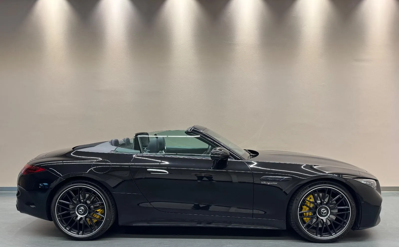 2022 Mercedes-AMG SL 63, 8/20