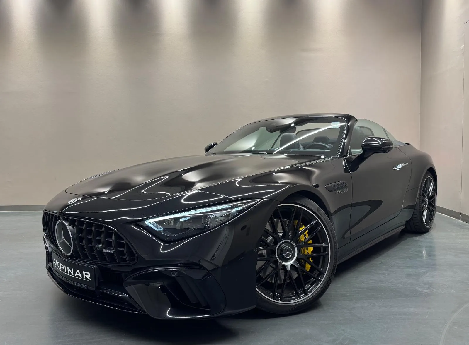 2022 Mercedes-AMG SL 63, 20/20
