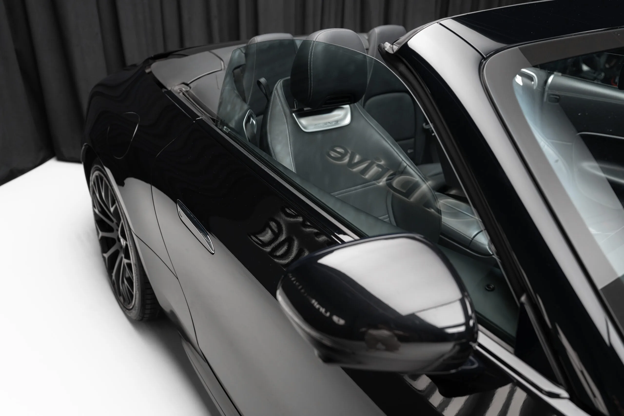 2022 Mercedes-AMG SL 63 4MATIC+, 4/30