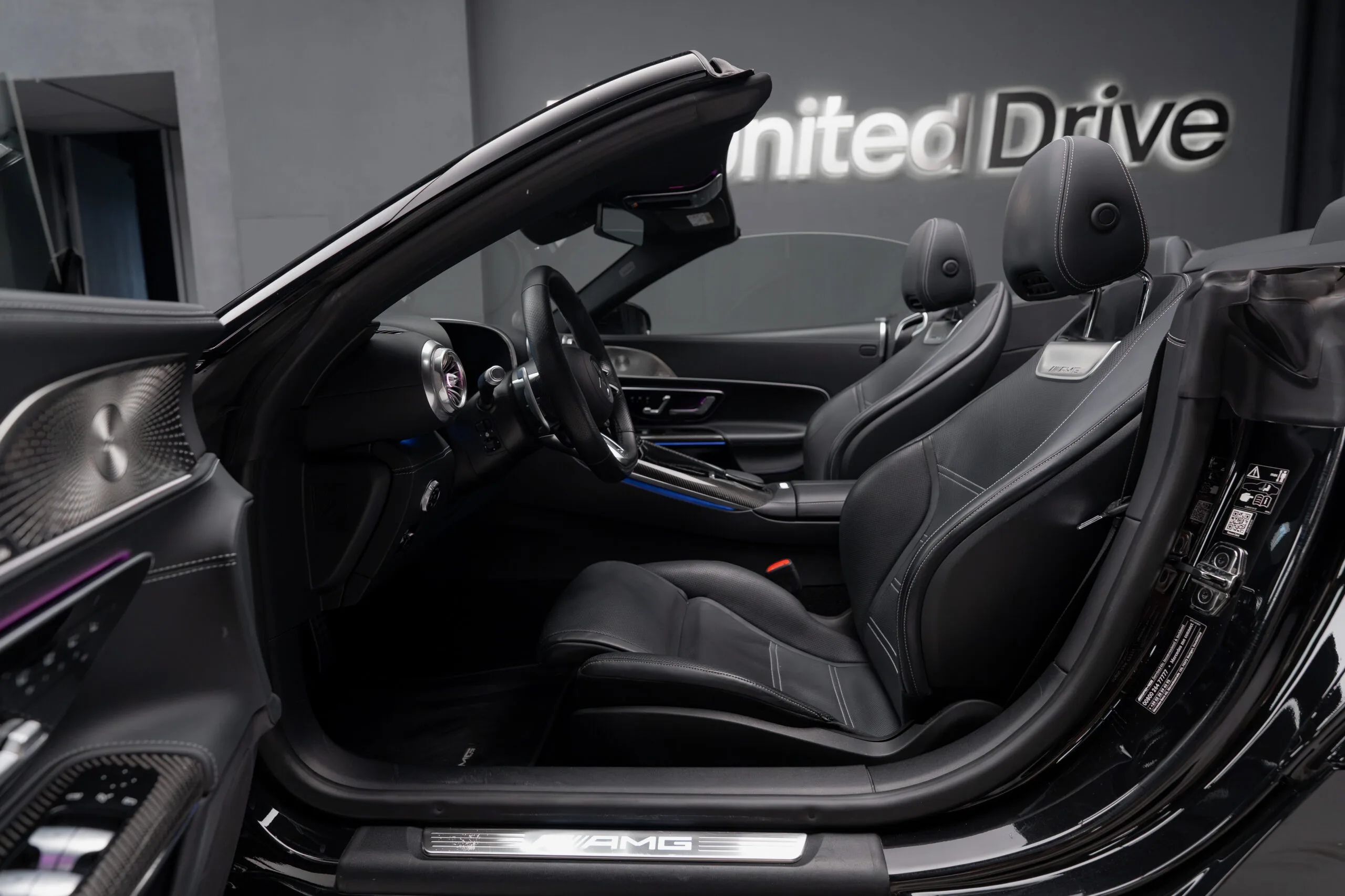 2022 Mercedes-AMG SL 63 4MATIC+, 15/30