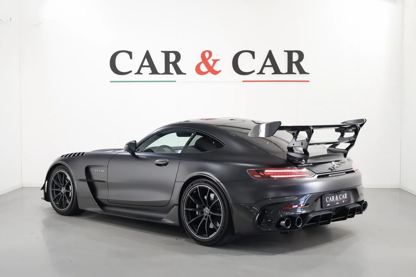 2022 Mercedes-AMG GT Black Series proposée par un spécialiste de la supercar à Zibido San Giacomo, Italie, photo 2 sur 25