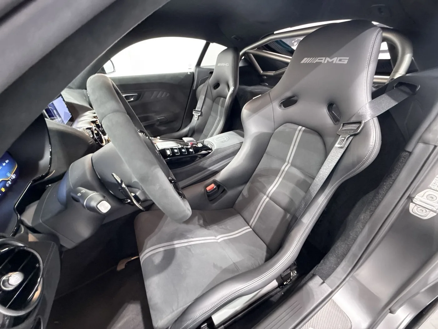 2022 Mercedes-AMG GT Black Series proposée par un spécialiste de la supercar à Zibido San Giacomo, Italie, photo 24 sur 25