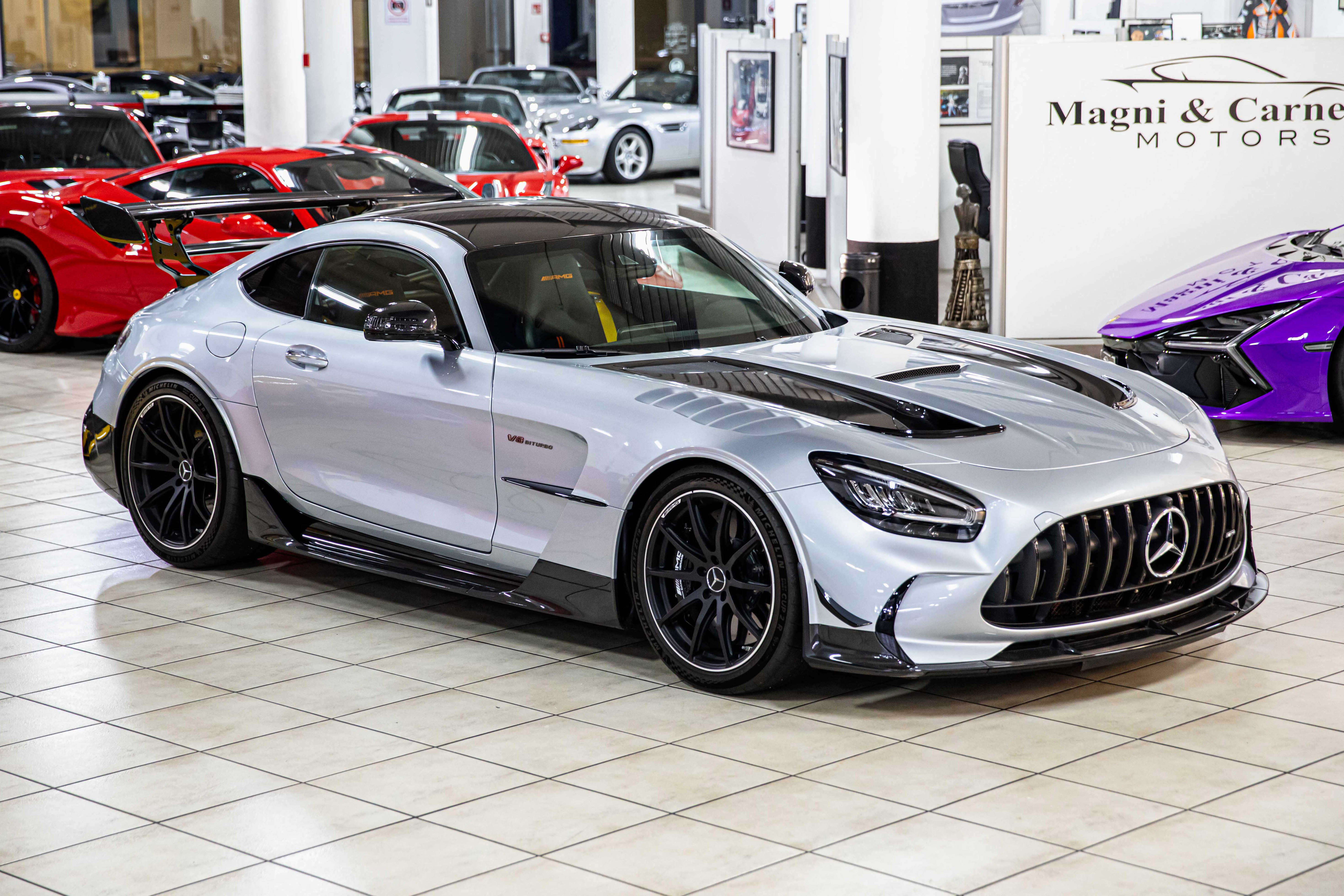 2022 Mercedes-AMG GT Black Series proposée par un concessionnaire spécialisé à Milan, Italie, photo 2 sur 20