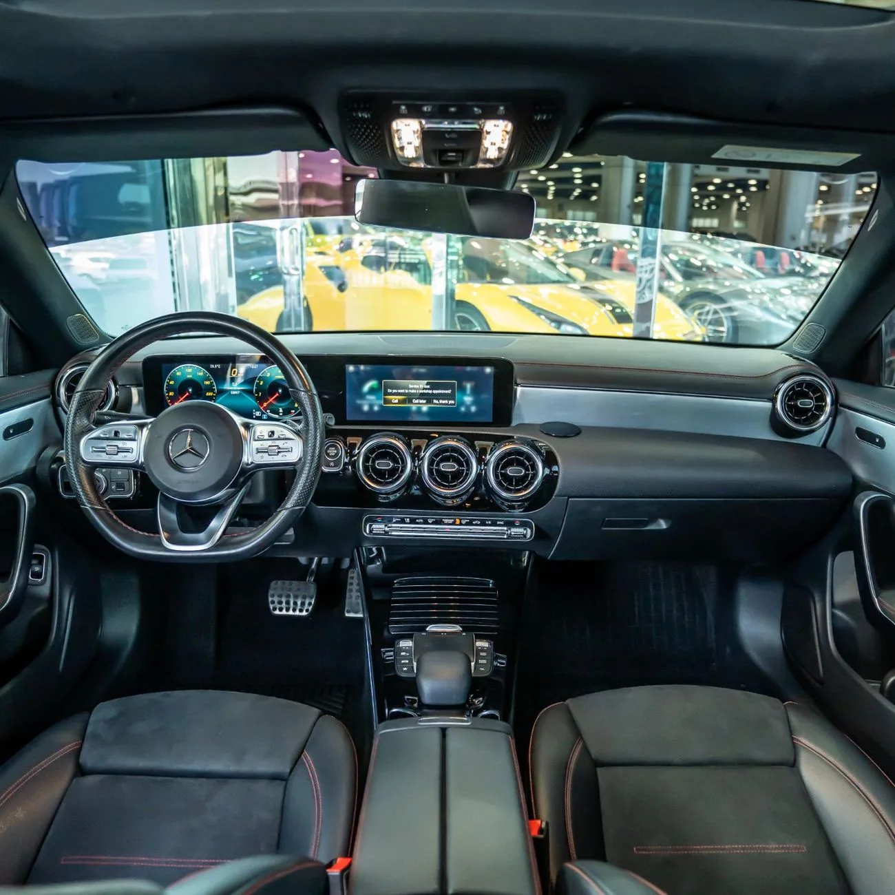2022 Mercedes-Benz CLA 220 angeboten von einem Fachhändler in Dubai, Vereinigte Arabische Emirate, Foto 14 von 15
