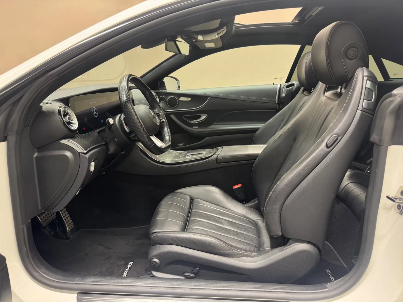 2022 Mercedes-Benz E 300 Coupé, AMG Line, 10/19