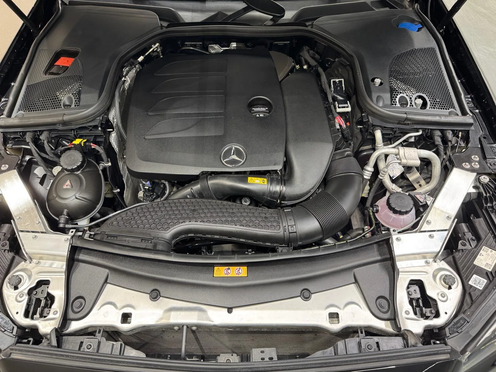 2022 Mercedes-Benz E 300 AMG Line, Night package, 7/20