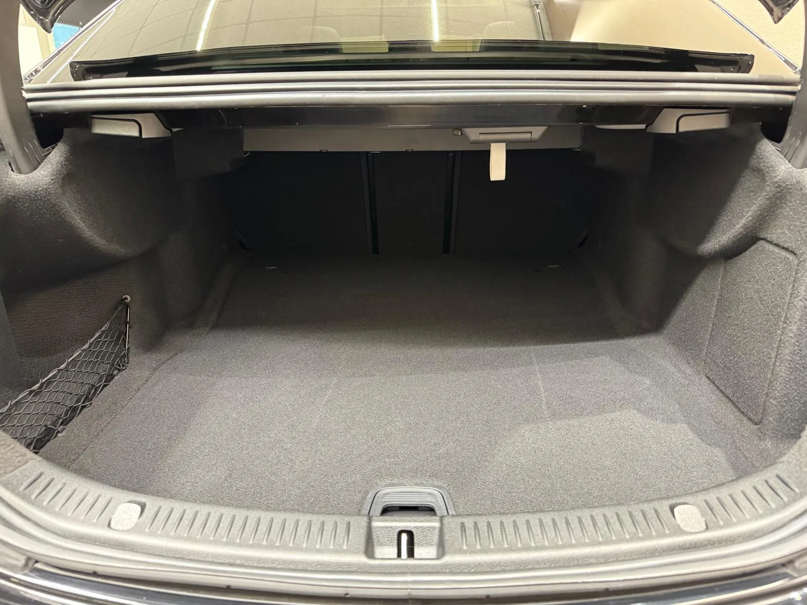 2022 Mercedes-Benz E 300 AMG Line, Night package, 13/20