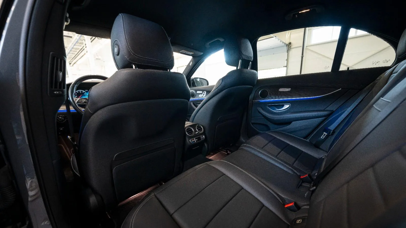 2022 Mercedes-Benz E 300 d 4MATIC, AMG Line, 13/13