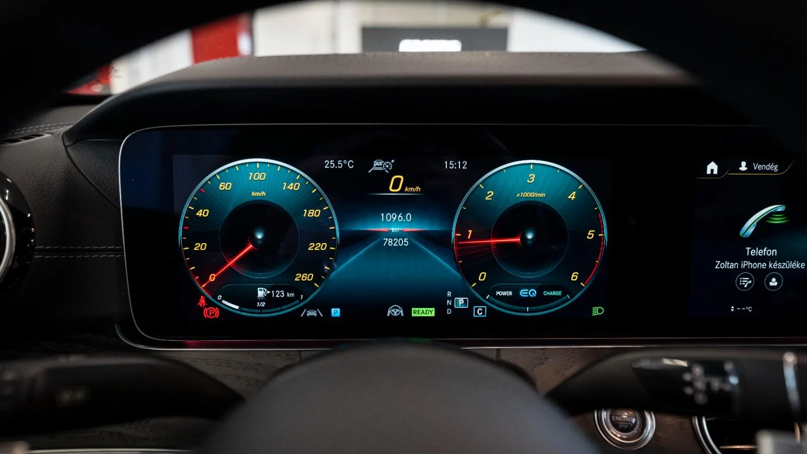 2022 Mercedes-Benz E 300 d 4MATIC, AMG Line, 9/13