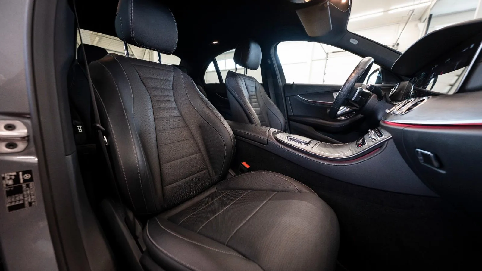 2022 Mercedes-Benz E 300 d 4MATIC, AMG Line, 11/13