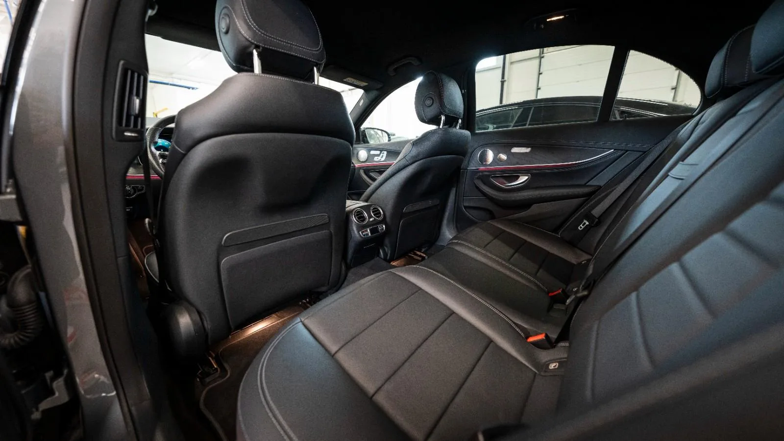 2022 Mercedes-Benz E 300 d 4MATIC, AMG Line, 13/13